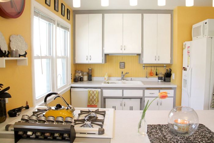 Yellow grey kitchen decor