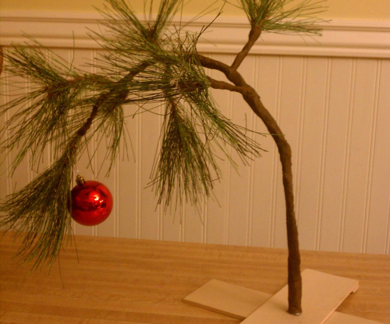 Diy charlie brown christmas tree