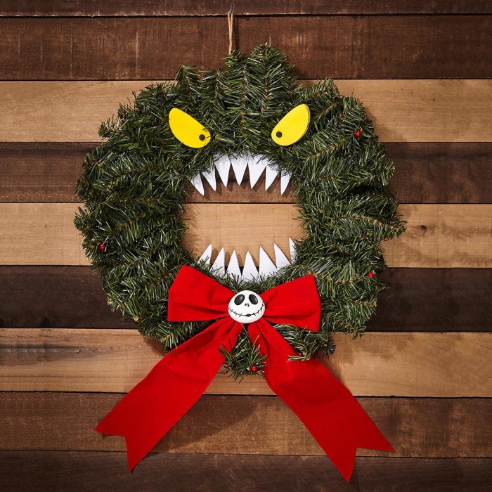 Diy nightmare before christmas wreath