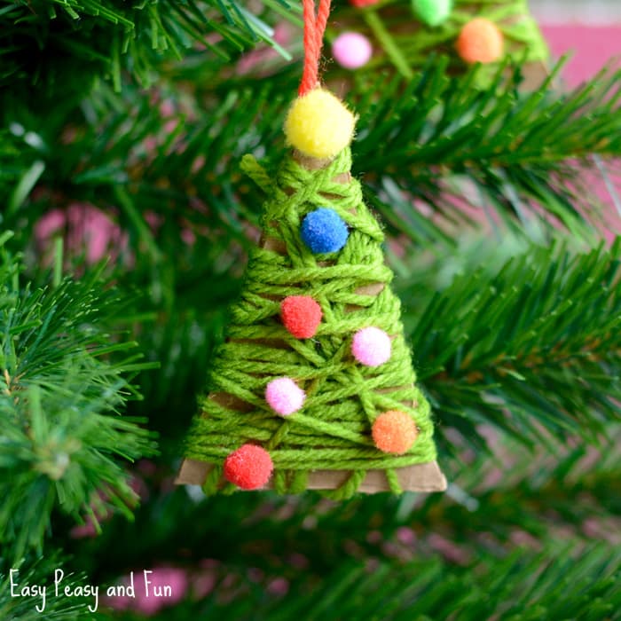 Diy yarn christmas tree