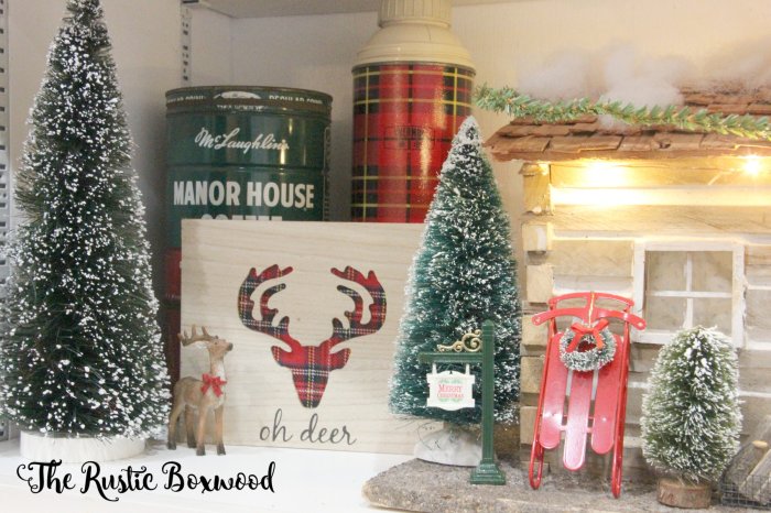 Farmhouse christmas kitchen decor