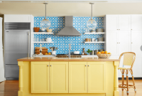 Blue and yellow kitchen decor